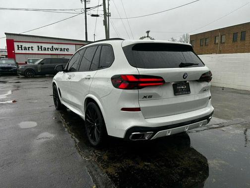 2024 BMW X5 xDrive40i