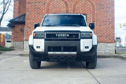 2024 Toyota Land Cruiser PKG/HEATED&COOLED SEATS/BLINDSPOT/LANE DEPARTURE W