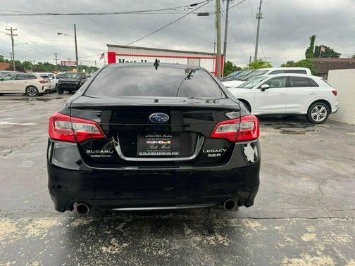 2017 Subaru Legacy 3.6R Limited