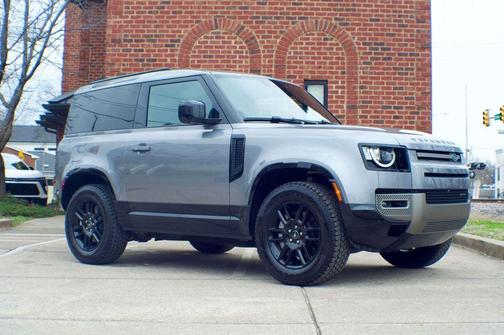 2022 Land Rover Defender 90 X-Dynamic S