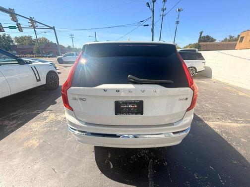 2024 Volvo XC90 B6 Plus Bright Theme 7-Seater