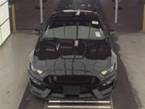 2018 Ford Shelby GT350 Base