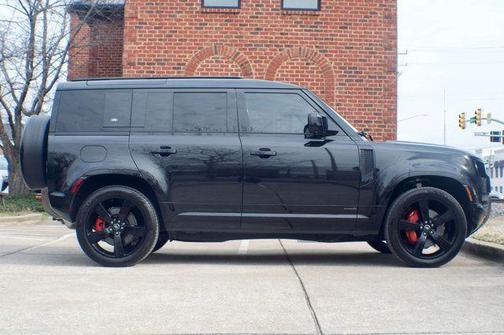 2024 Land Rover Defender P400 X