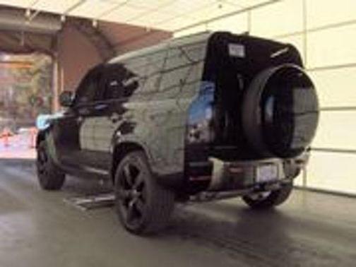 2024 Land Rover Defender P400 X