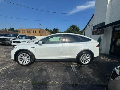 2019 Tesla Model X Long Range