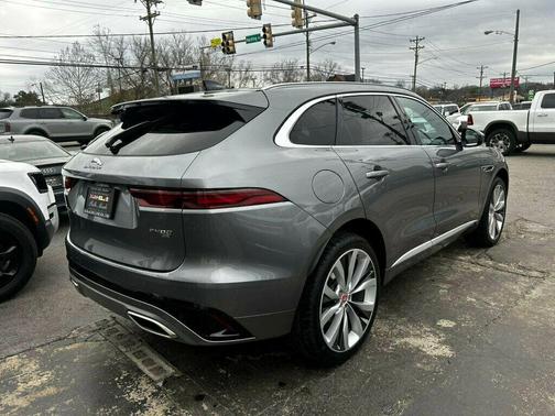 2023 Jaguar F-PACE R-Dynamic S