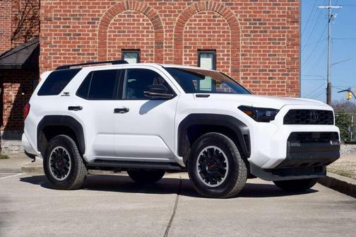 2025 Toyota 4Runner Hybrid TRD