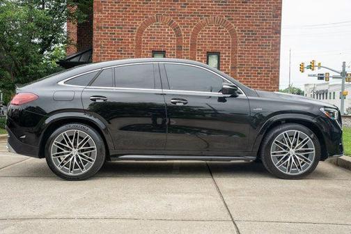 Obsidian Black Metallic 2024 Mercedes-Benz AMG GLE 53 Base