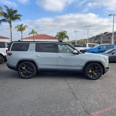 2023 Rivian R1S Adventure Quad Motor Large Pack