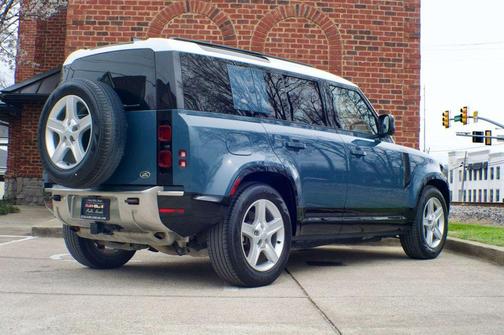 Tasman Blue 2023 Land Rover Defender 110 SE