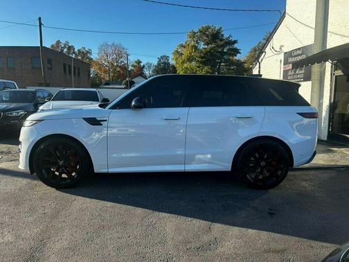 2023 Land Rover Range Rover Sport SE Dynamic