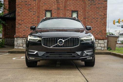 Onyx Black Metallic 2020 Volvo XC60 T5 Inscription