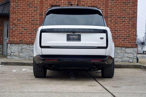 2023 Land Rover Range Rover P400 SE