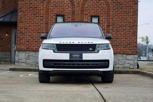 2023 Land Rover Range Rover P400 SE