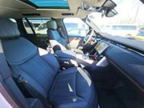 2023 Land Rover Range Rover P400 SE