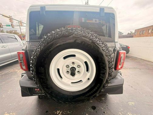 2023 Ford Bronco Heritage Edition