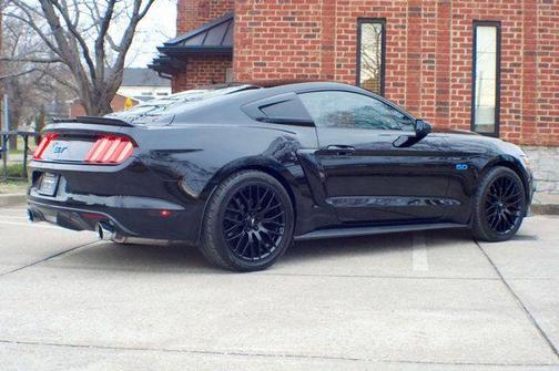 2017 Ford Mustang GT