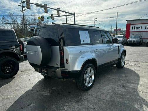 2022 Land Rover Defender 110 X-Dynamic HSE