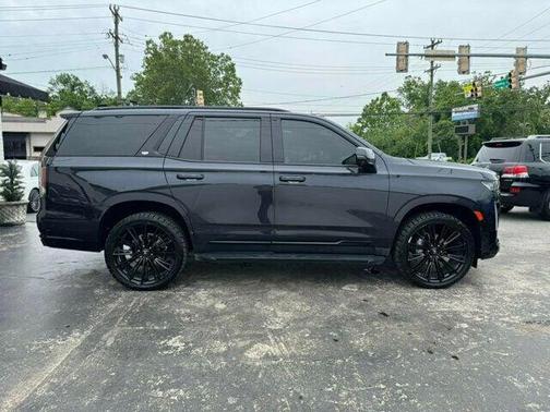 2022 Cadillac Escalade Sport