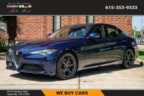 Misano Blue Metallic 2017 Alfa Romeo Giulia Ti