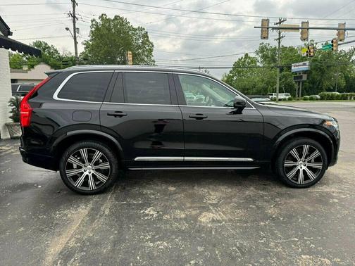 2024 Volvo XC90 Recharge Plug-In Hybrid T8 Ultimate 6-Seater