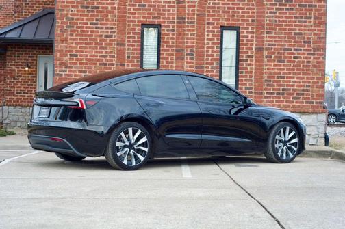 2024 Tesla Model 3 Base