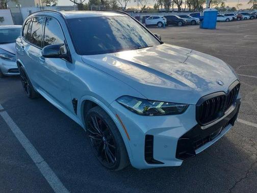2024 BMW X5 M60i