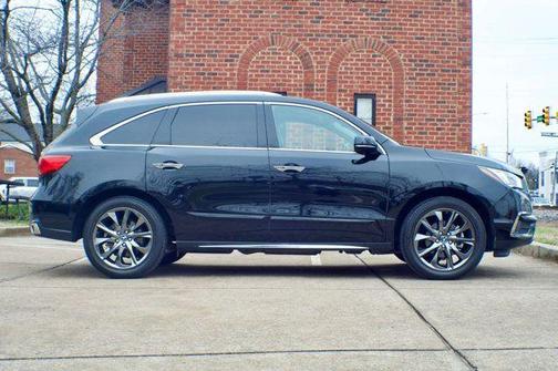 2017 Acura MDX 3.5L w/Advance Package