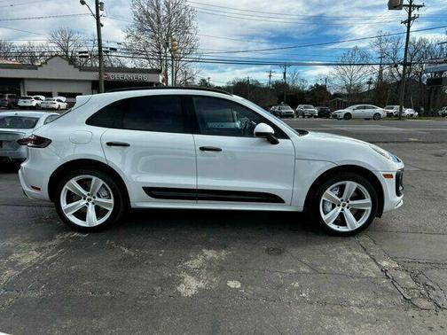 2024 Porsche Macan S