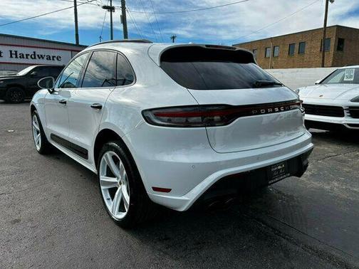 2024 Porsche Macan S