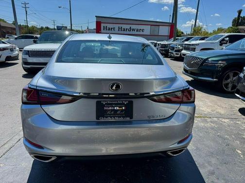 2022 Lexus ES 350 Base