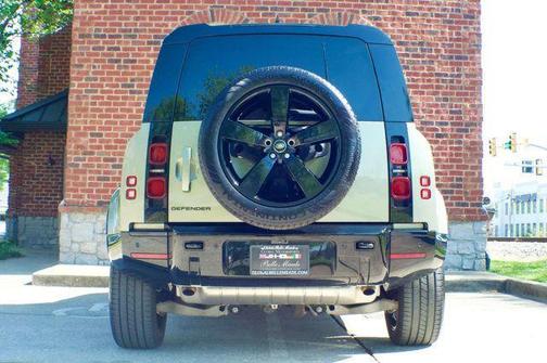 Pangea Green 2024 Land Rover Defender P400 X-Dynamic SE