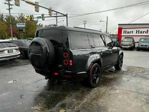 2023 Land Rover Defender X-Dynamic SE