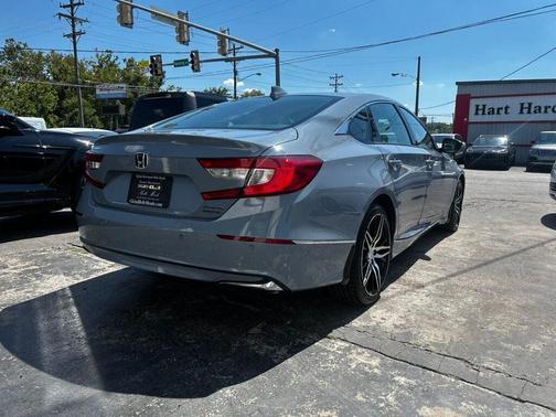 2022 Honda Accord Hybrid Touring