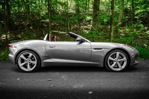 Silicon Silver 2019 Jaguar F-TYPE Base
