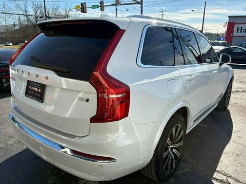 2024 Volvo XC90 B5 Core Bright Theme