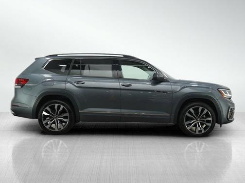 2022 Volkswagen Atlas 3.6L V6 SEL Premium R-Line