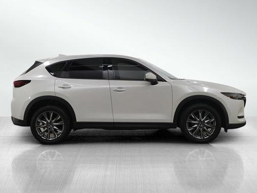 2019 Mazda CX-5 Signature