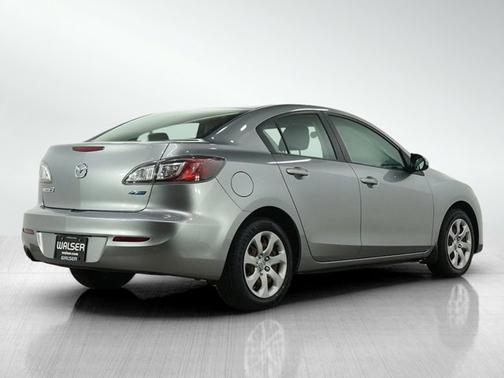 2013 Mazda Mazda3 i Sport