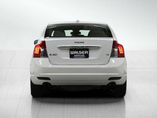 2008 Volvo S40 T5