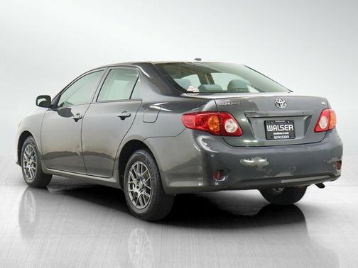 Gray 2010 Toyota Corolla LE