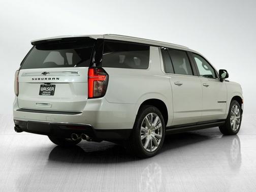 2021 Chevrolet Suburban High Country