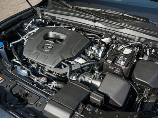 2025 Mazda CX-50 2.5 S Premium Package