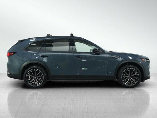 2025 Mazda CX-70 PHEV Premium Package