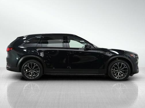 2025 Mazda CX-70 PHEV Premium Plus Package