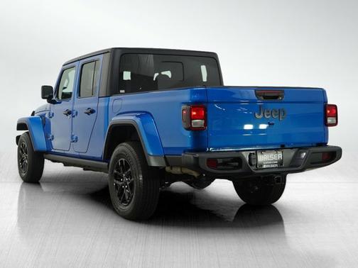 2023 Jeep Gladiator Sport S