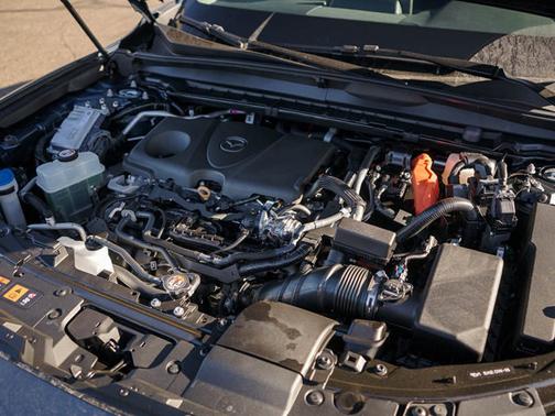 2025 Mazda CX-50 Hybrid Premium Package