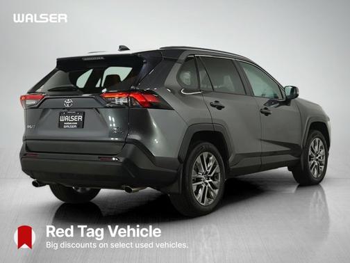 2022 Toyota RAV4 XLE Premium