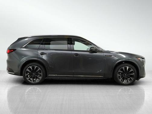 2025 Mazda CX-90 S Premium Package