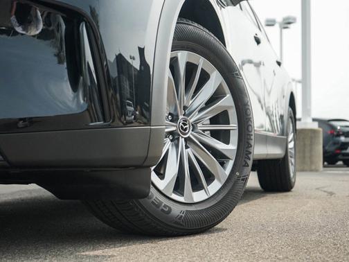 2025 Mazda CX-90 Select Package